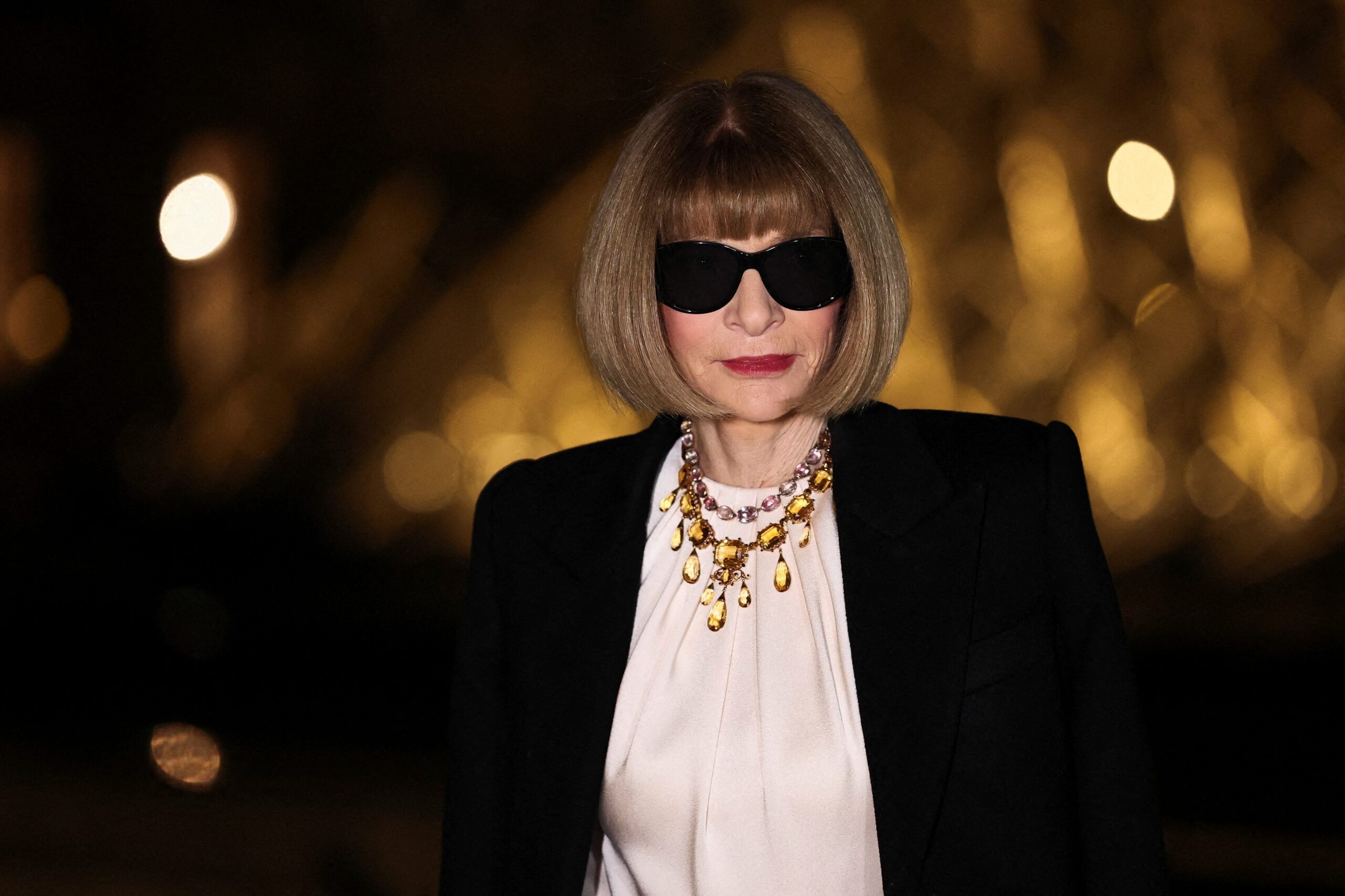 Anna Wintour Out As Vogue As Editor in chief In Major Shakeup