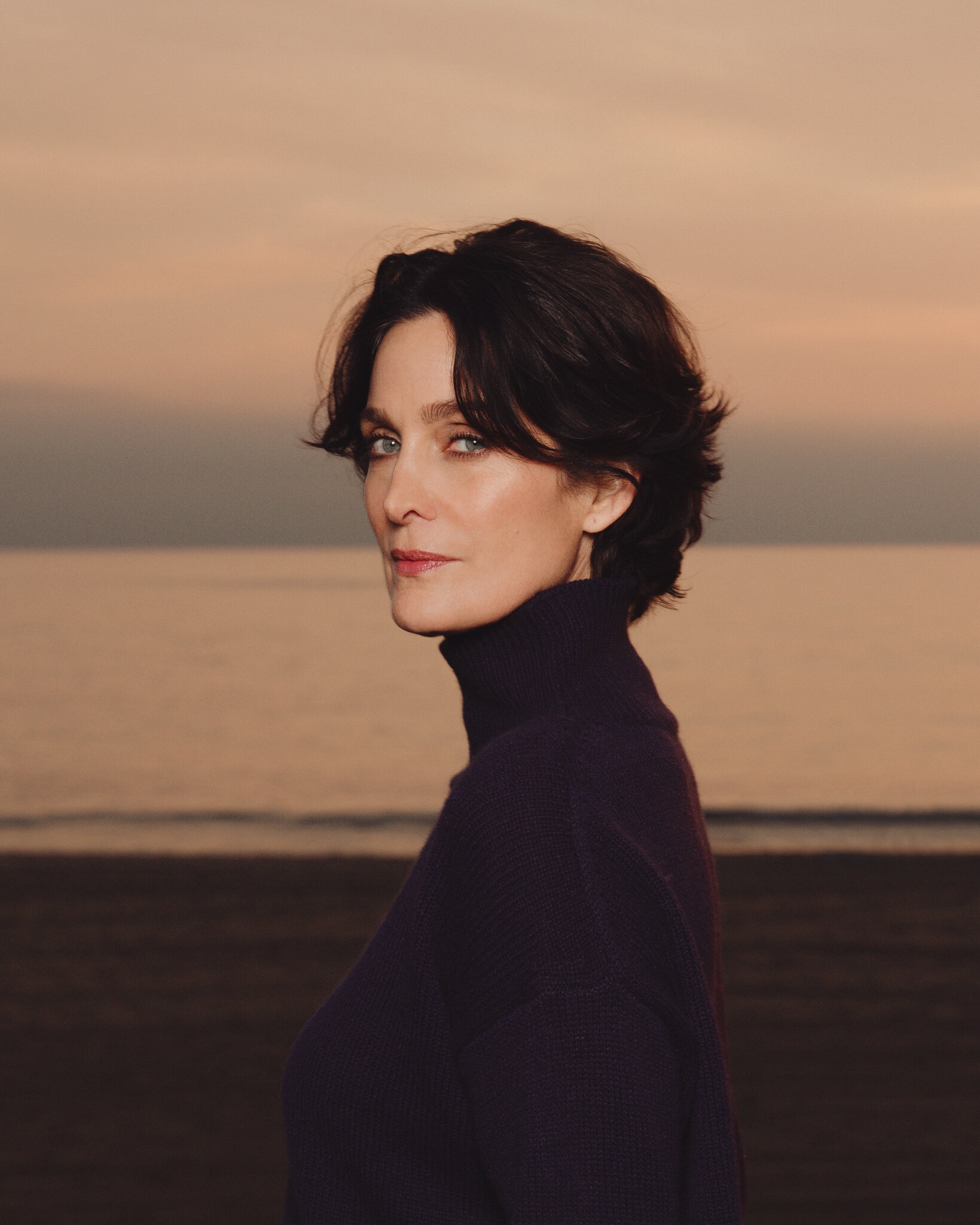 Carrie Anne Moss Resurrects Her Matrix Action Hero Role The New York Times