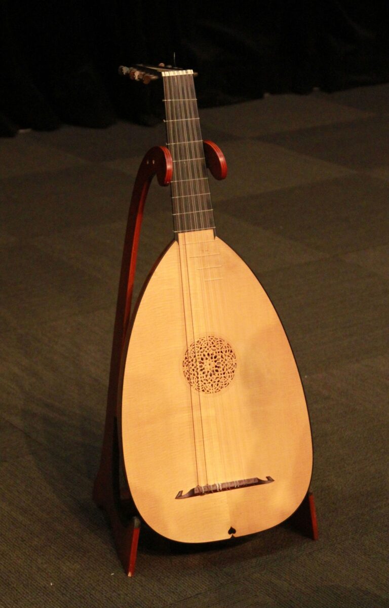 Lute Wikipedia