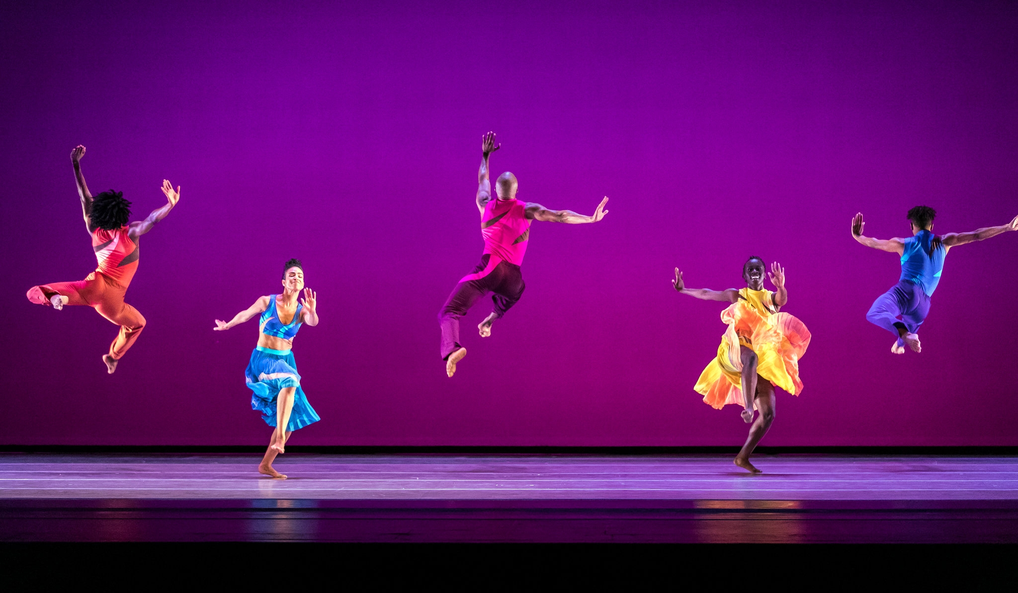 Review At Ailey An Overdone Ode To Inspiration And Education The New York Times