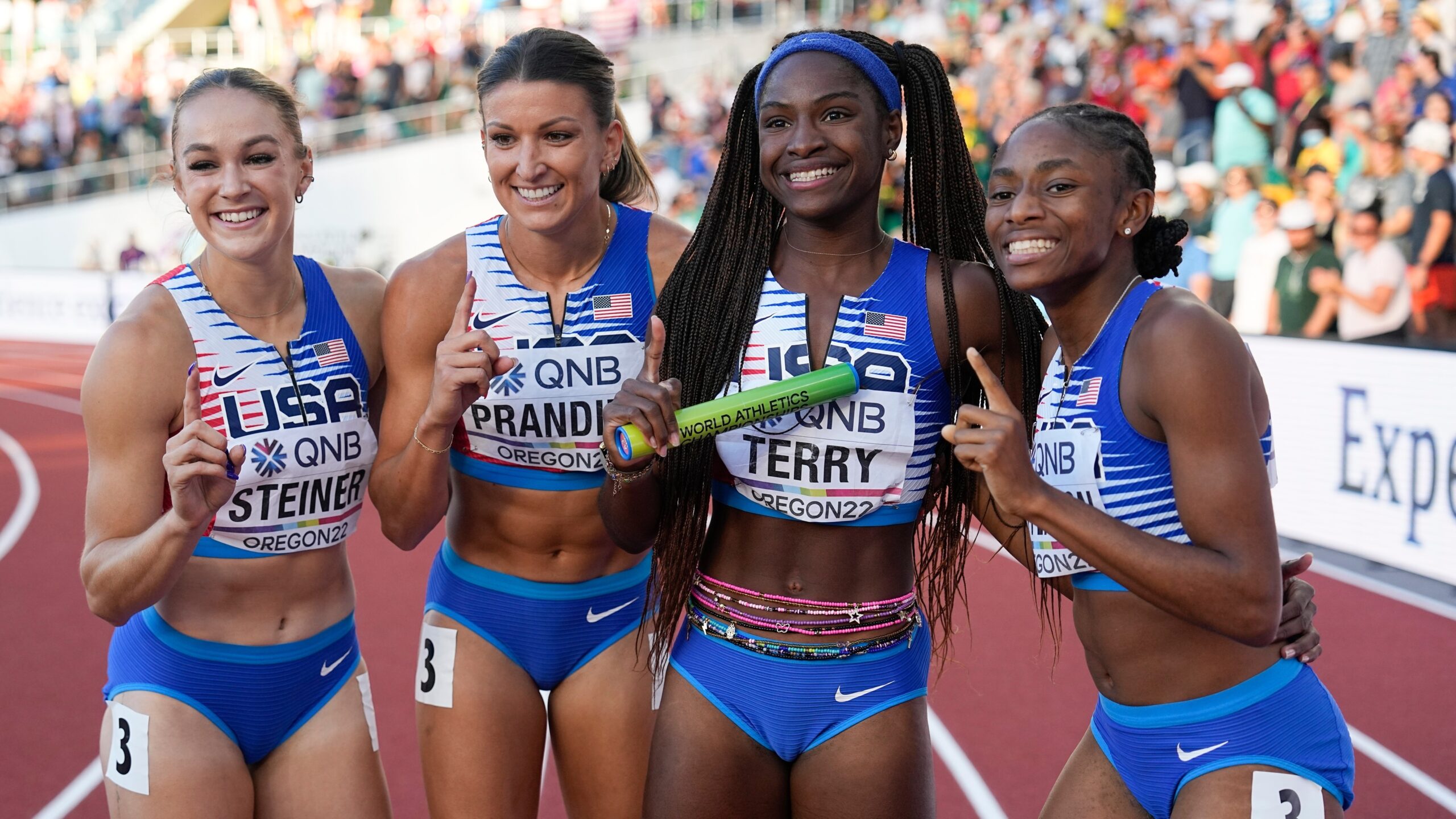 U S Women Upset Jamaica In 4x100 Relay Men Settle For Silver The Washington Post