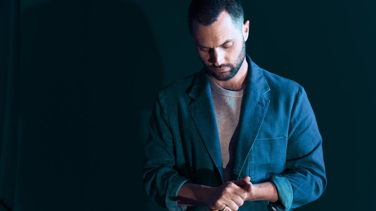  You Season 5 Ending Penn Badgley Says He s Done With Joe Los Angeles Times